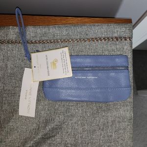NWT  ADRIENNE VITTADINI WRISTLET